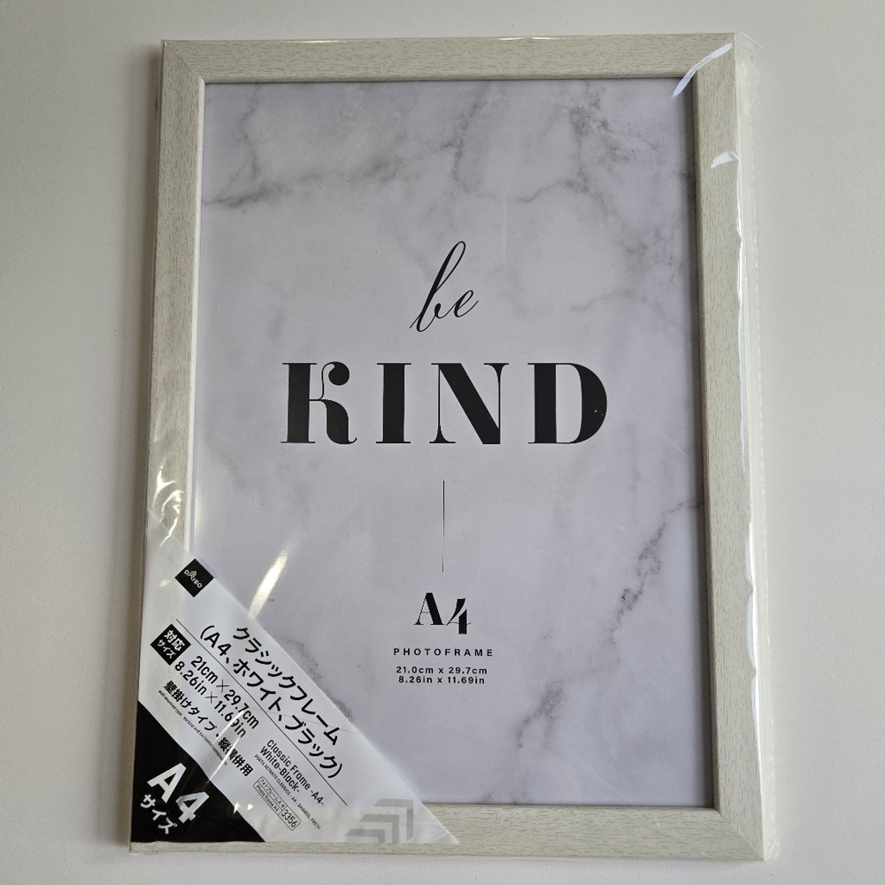 White A4 Photo Frame - Picture 3 of 6